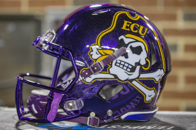 Cincinnati Bearcats vs. East Carolina Pirates