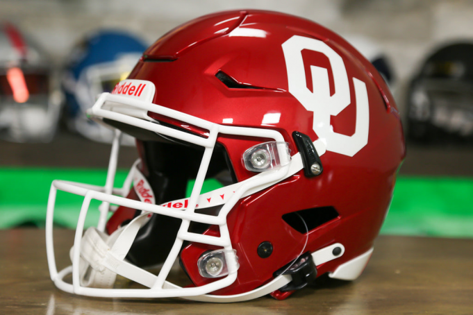 Cincinnati Bearcats vs. Oklahoma Sooners at Nippert Stadium